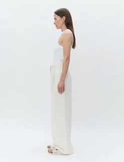 Enzo - Classic Gabardine - Ivory Shade
